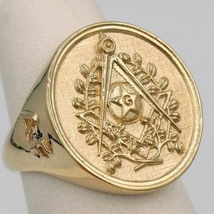 custom masonic ring made of 18k yellow gold