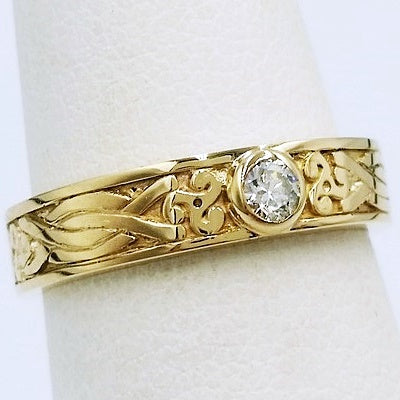 custom celtic ring for men