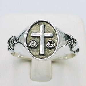 cross signet ring in silver