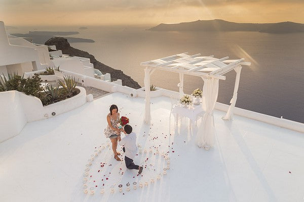 rooftop proposal in Greece