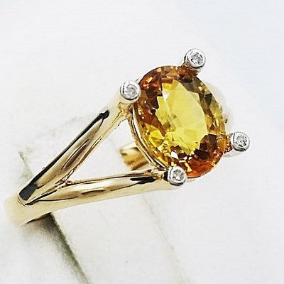 how to choose a yellow sapphire engagement ring