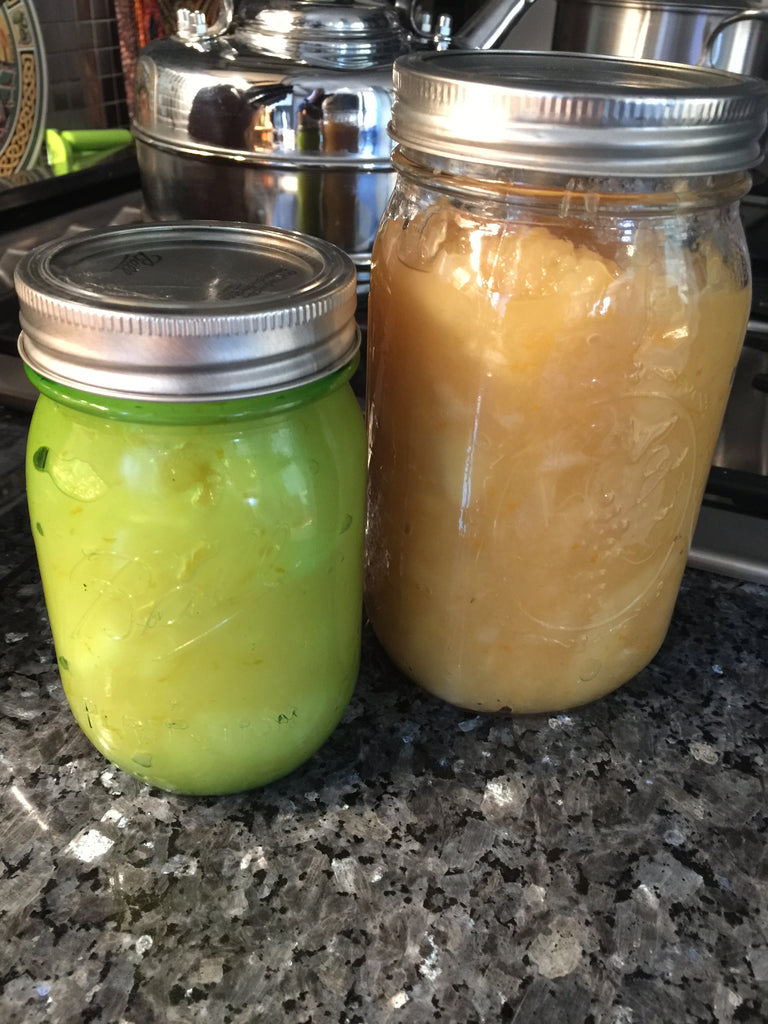 Applesauce in mason jars