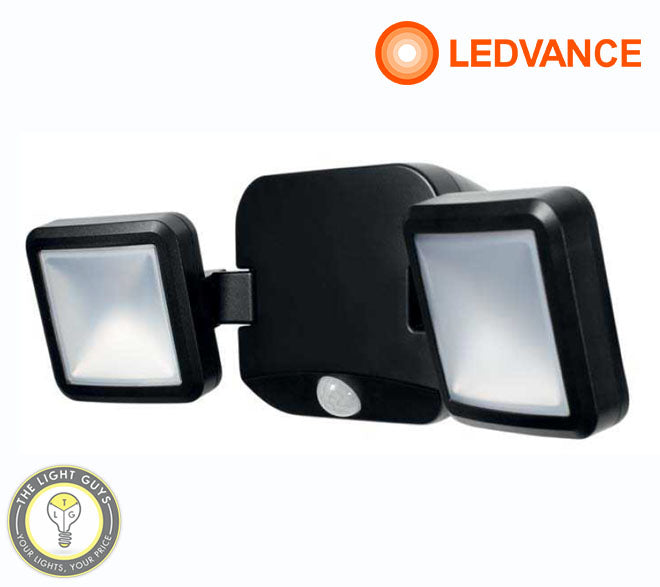 battery operated motion sensor light with camera