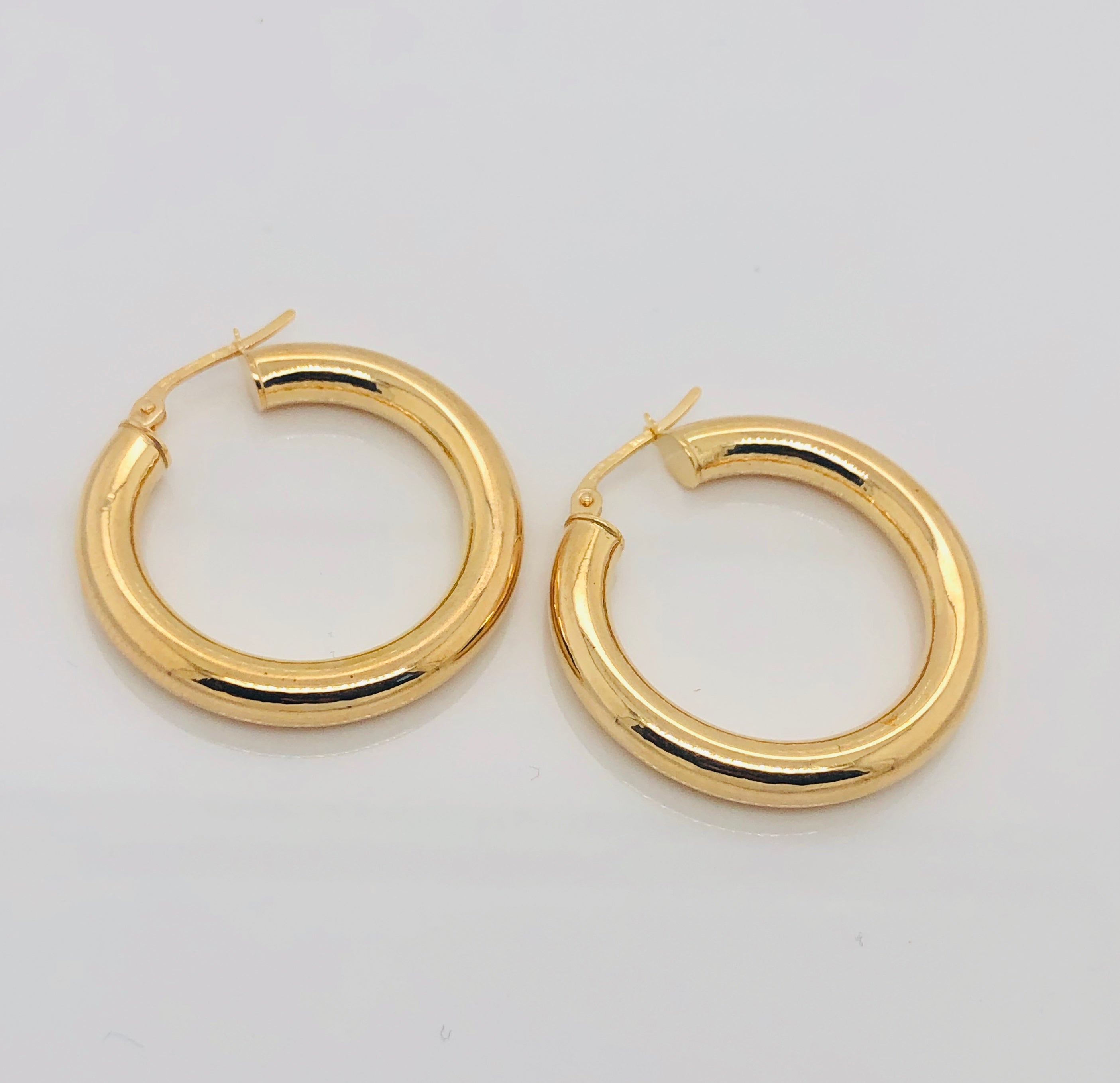 9ct Gold 4mm x 20mm Plain Tube Hoop Earrings – Stonex Jewellers