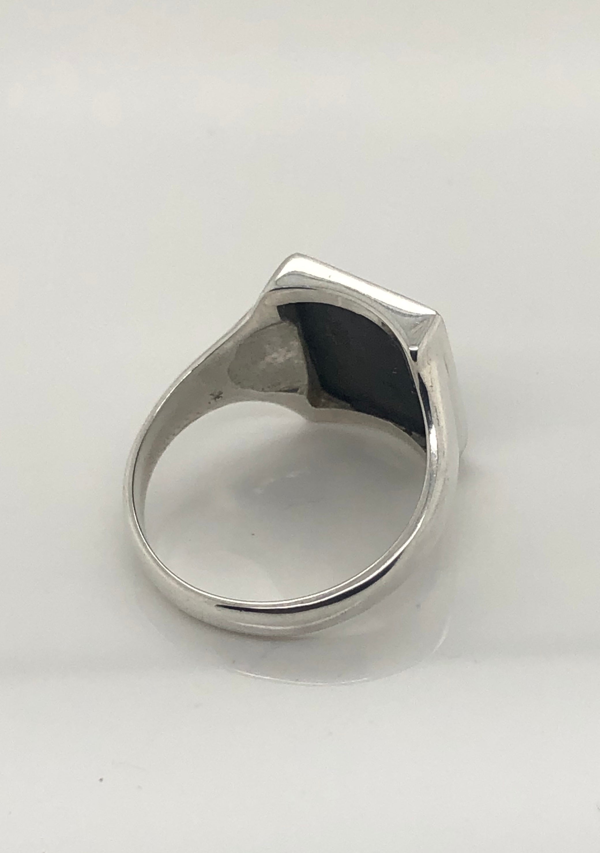 Gents Sterling Silver Ring 009 – Stonex Jewellers