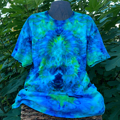 The original psychedelic aquascape design that the Dickie's tee pictured above was inspired by