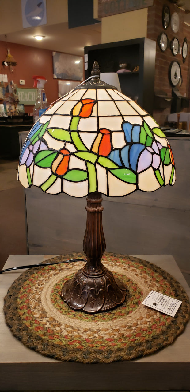 stained glass lamp used