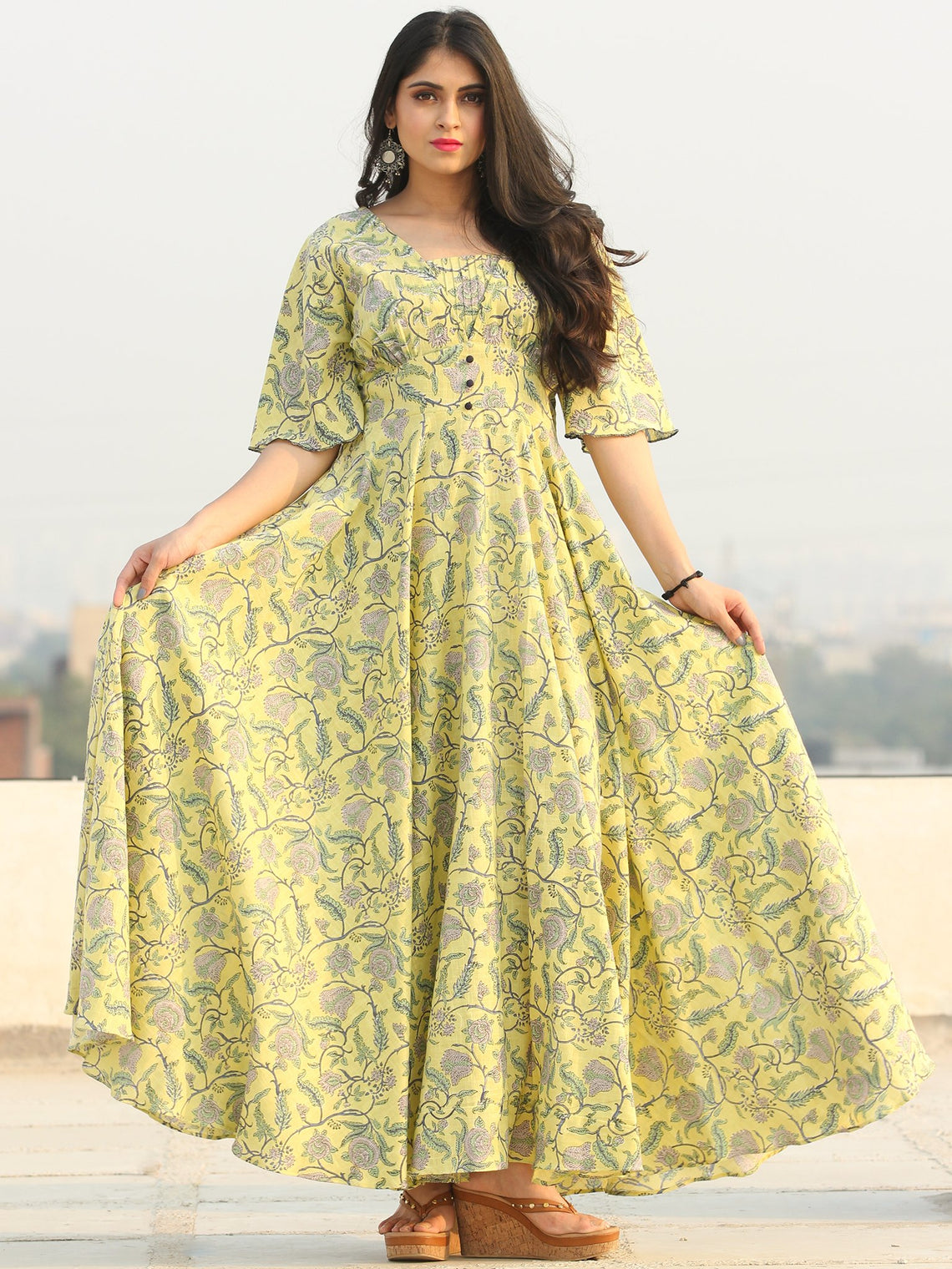 Gulzar Johi - Urave Cut Long Dress With Deep Back - D458F2286 – InduBindu