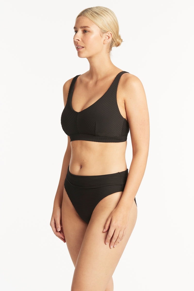 Eco Essentials G Cup Cross Front Bra – Black – Sea Level Australia