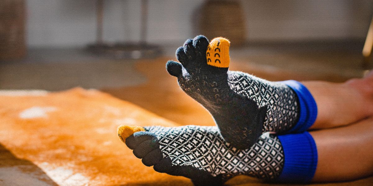 Barefoot Socks Made in Japan: 5 Reasons Why We Love Socks with Toes –  NARASOCKS