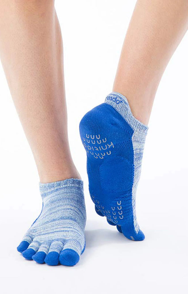 Women Men Grippy Yoga Socks with Grippers Solid Color 5 Toe