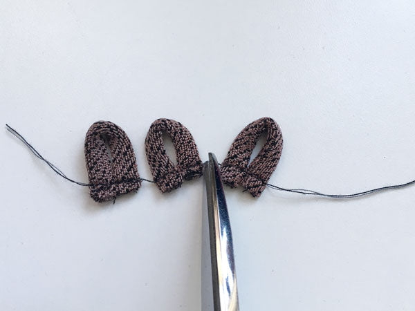 How to make rouleau button loops - Victory Patterns blog