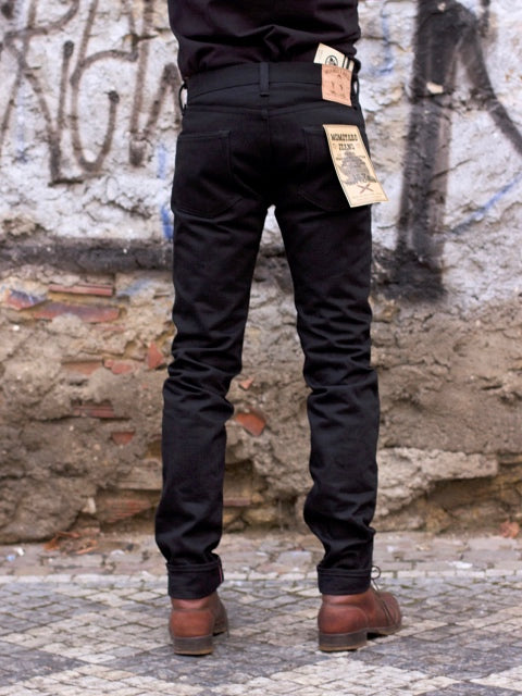 tight tapered jeans