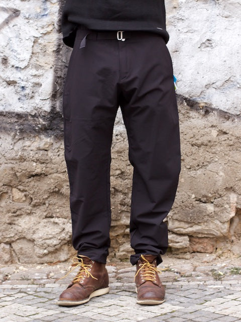 人気色 新品 tilak POUTNIK Monk Pants S ブラック | southbayplanning.com