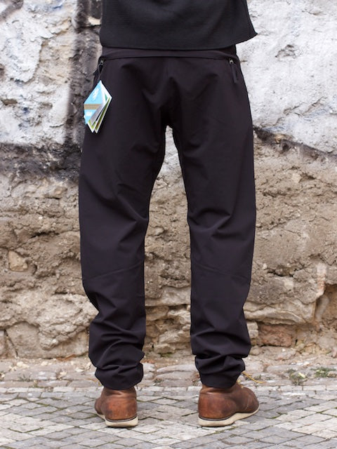 ギフト 新品 tilak POUTNIK Monk Pants S ブラック | mcshoescolombia