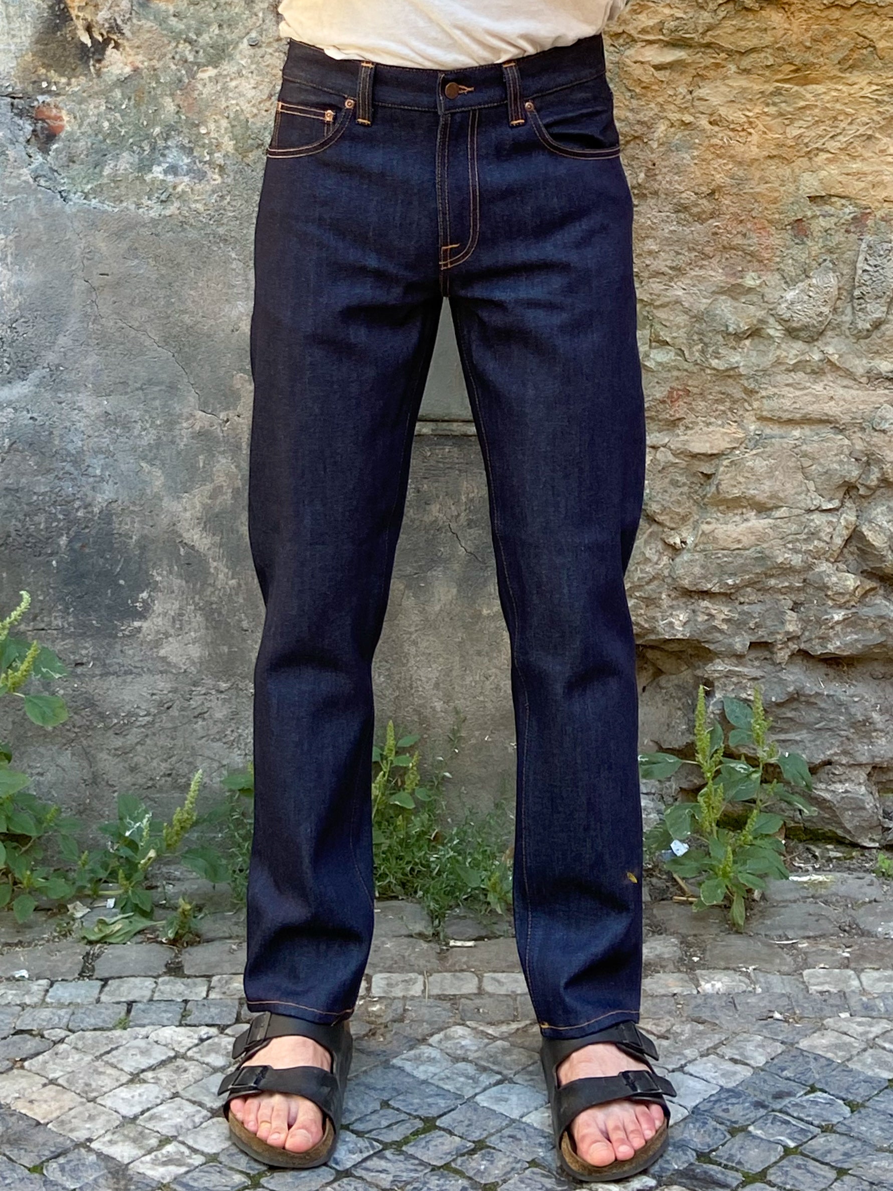 nudie jeans leg opening