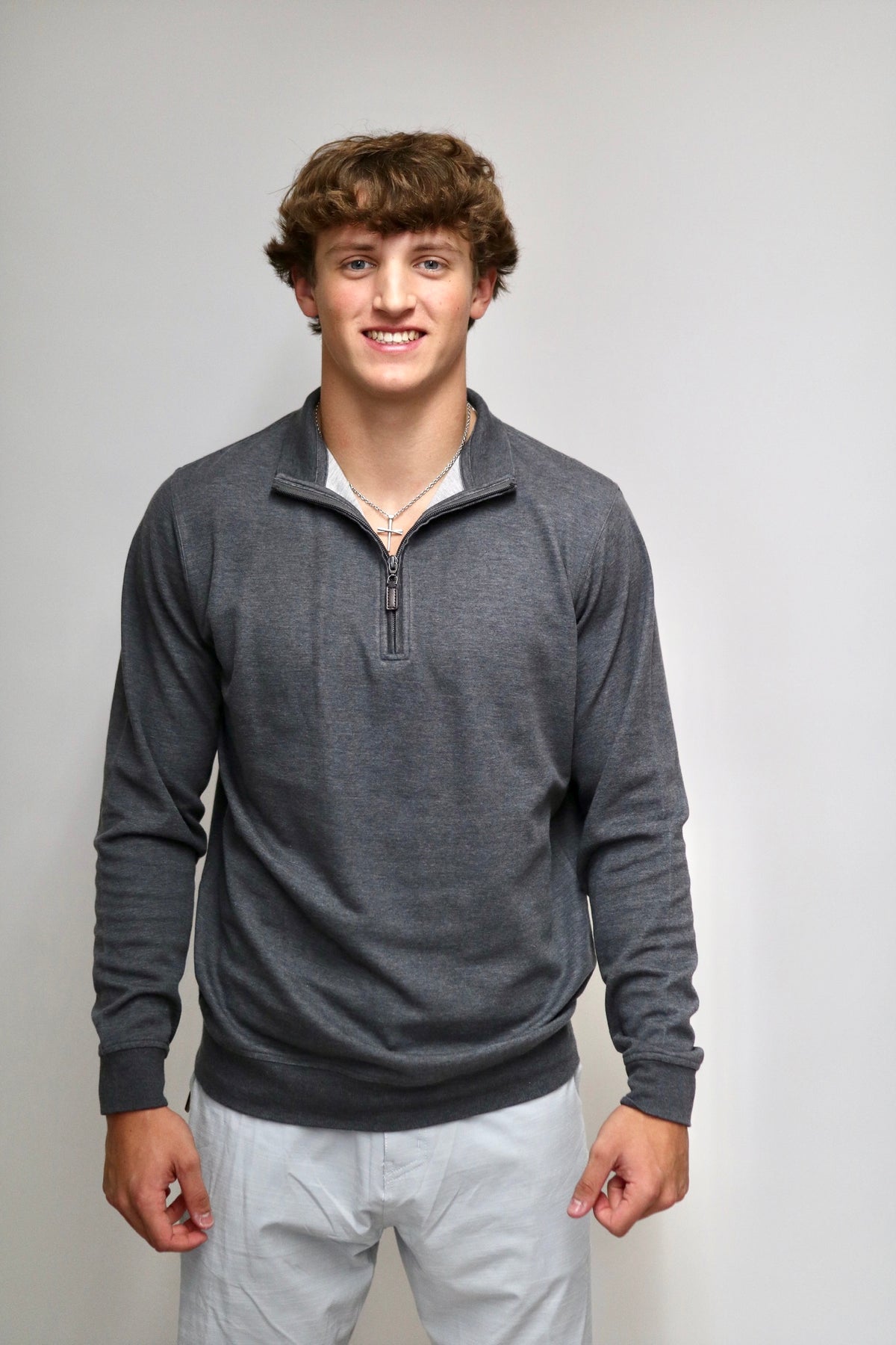 Taylor &amp; Mick Solid Pullover