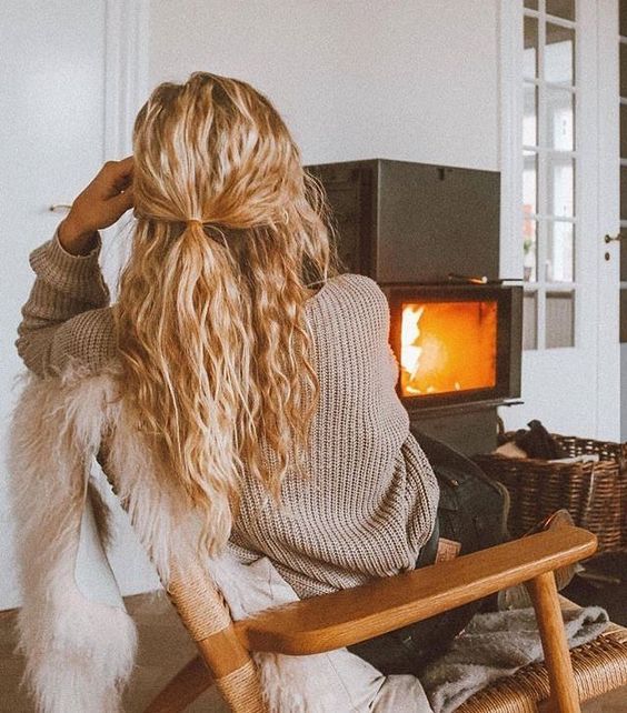 Cheveux bouclés en hiver - Le Bar à Boucle