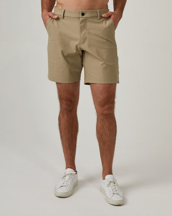 Infinity™ 7" Chino Short