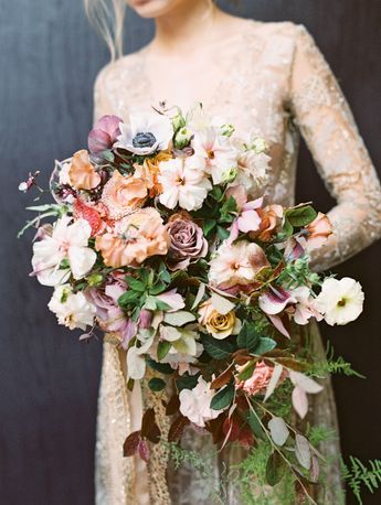 wedding photos bouquet