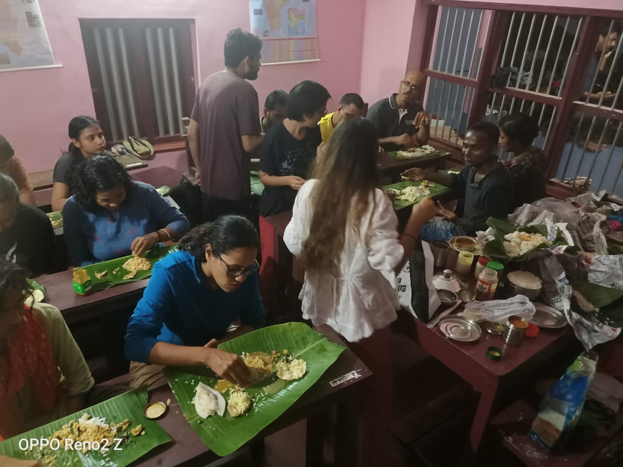 temple food, group dinner, happy meal, traditional food, food bloggers, travelers, travel bloggers, love for food, love for soil, love for indian culture, kerala food, kerala lifestyle 