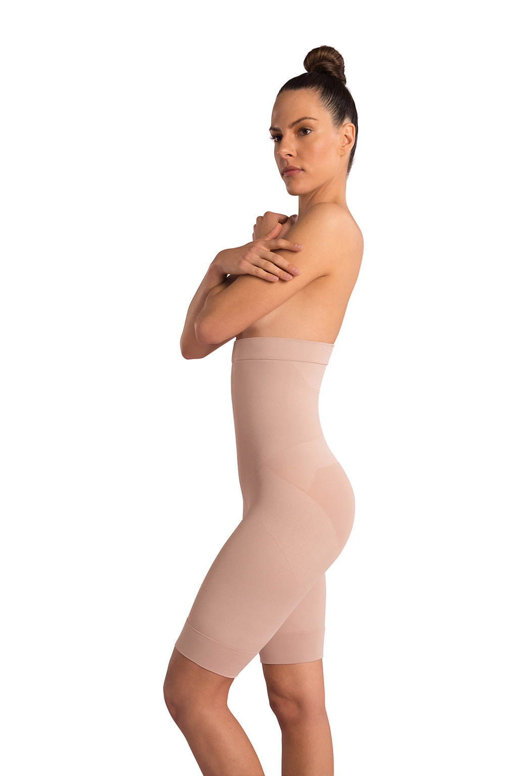 

Bermuda shapewear, Brazilian shapewear, body tightening and cellulite elimination -  Natural