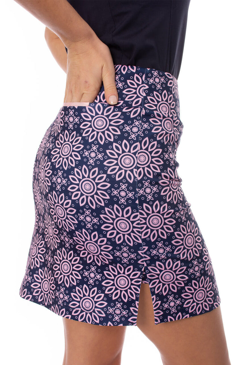 Golftini | Navy and Light Pink Stretch Skort | Women's Golf Skort