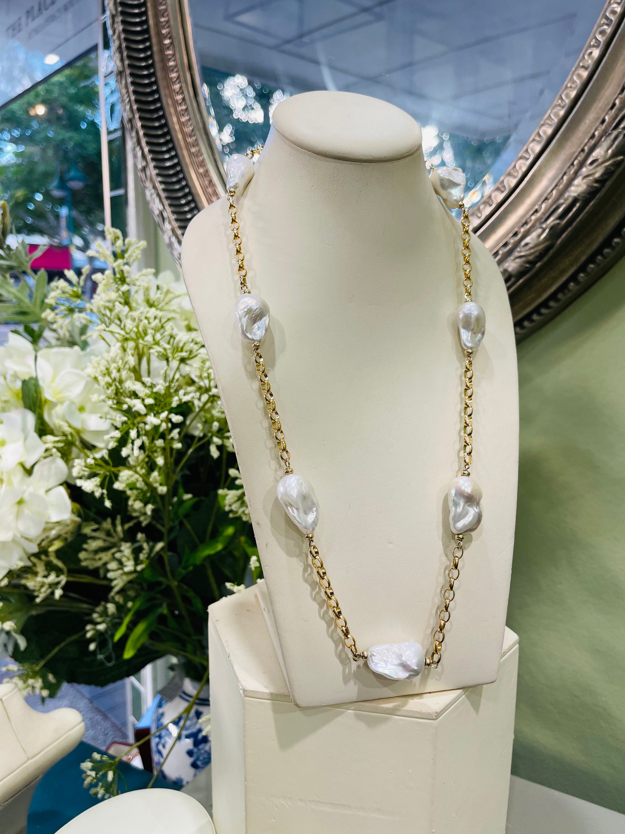 9ct pearl necklace