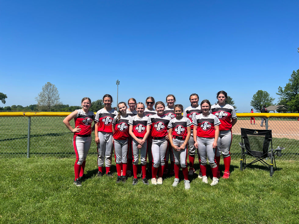 FASTPITCH SOFTBALL TEAM PACKAGES – VROBI SPORTS