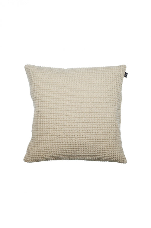 https://cdn.shopify.com/s/files/1/2602/2112/products/Himla-Angeline-Oatmeal-Cushion_500x.jpg?v=1647081675