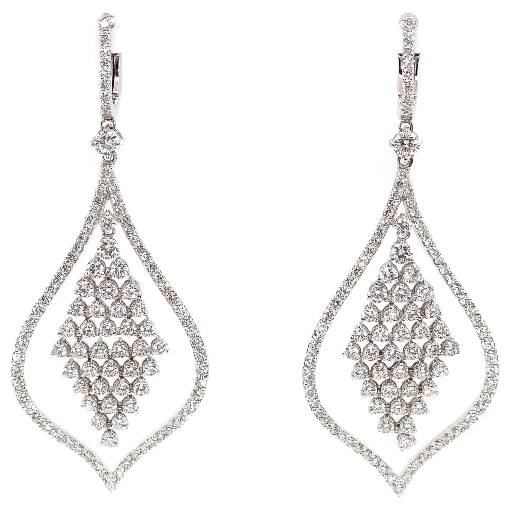 14k White Gold Chandelier Earrings with 4.75cts