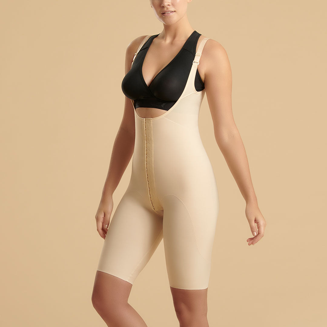 Women's Girdle with Reinforced Panels - Short Length - The Marena