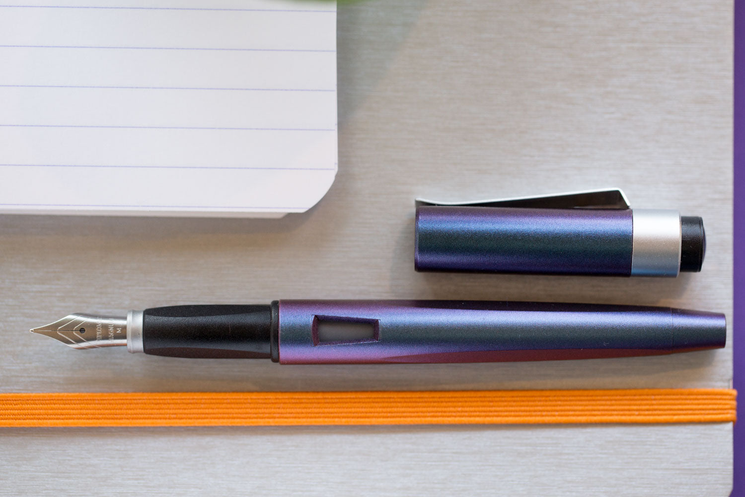 Diplomat Magnum Fountain Pen - Prismatic Purple
