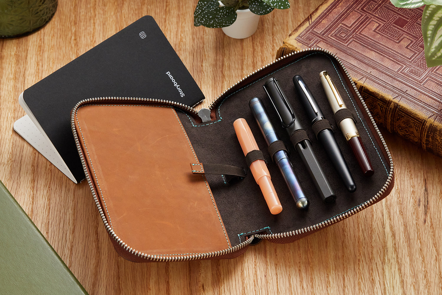 Endless 5-Pen Companion Pouch - Brown