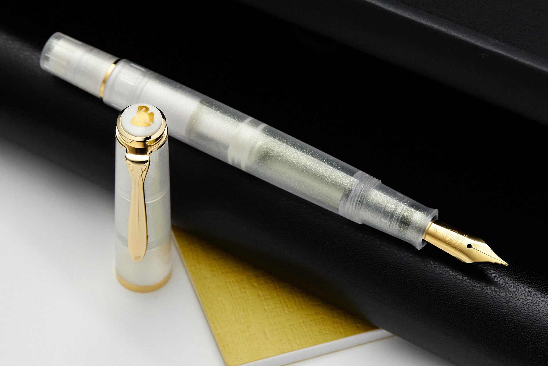 Pelikan M200 Golden Beryl Fountain Pen