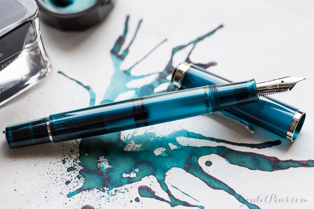 Pelikan M205 Aquamarine fountain pen