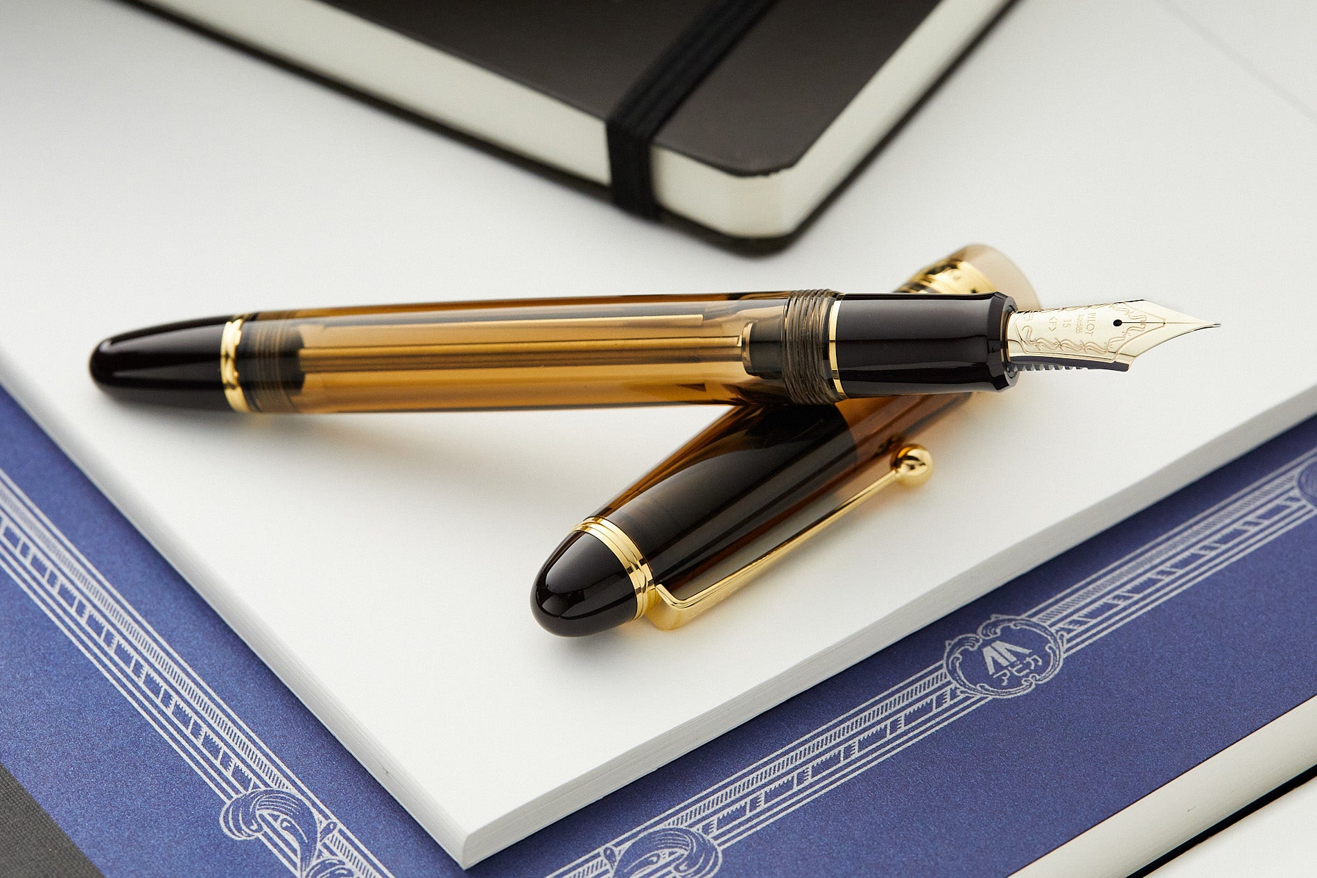 7 Greats and Their Favorite Fountain Pens