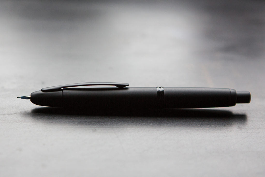 Pilot Vanishing Point matte black retractable fountain pen