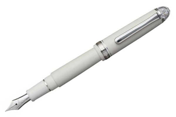 An open white fountain pen with silver trim on a plain white background