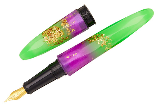 X \ Goulet Pens على X: Glow-in-the-dark resin fountain pens with a  twisting helical design, sparkles, and a #6 nib! We are pleased to  introduce the BENU Grand Scepter pens