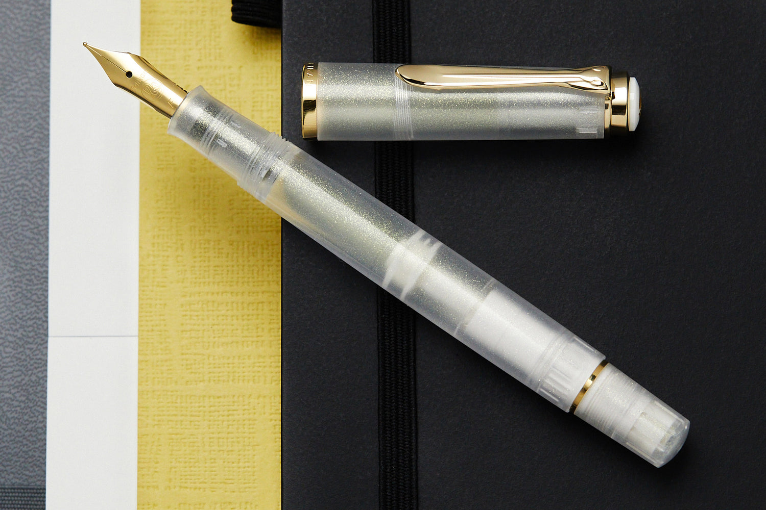 Klein badge Laatste Pelikan M200 Fountain Pen - Golden Beryl (Special Edition) - Extra-Fine