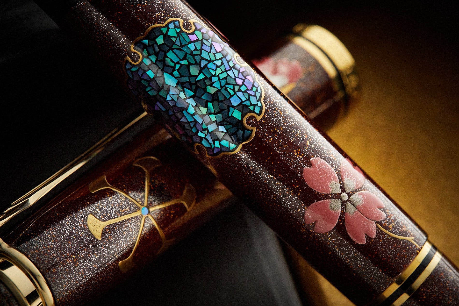 Pelikan Maki-e Fountain Pen - Snow, Moon and Flowers (Limited Edition)