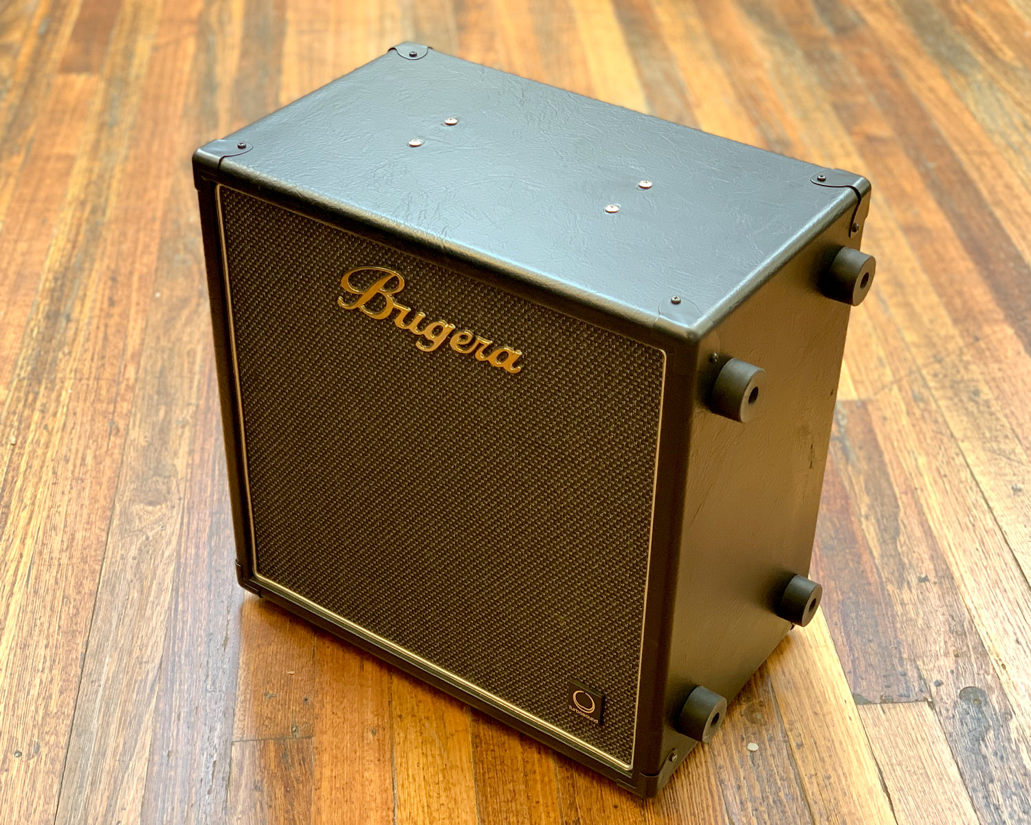 bugera 12 speaker