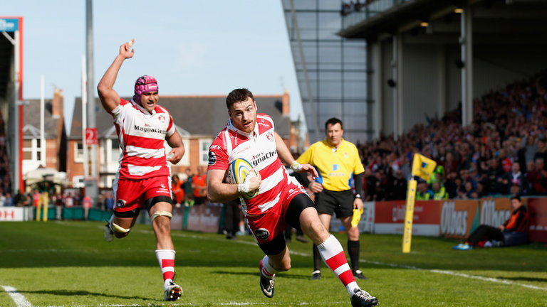 Shane Monahan scores a try in a Premiership rugby game in the Premiership