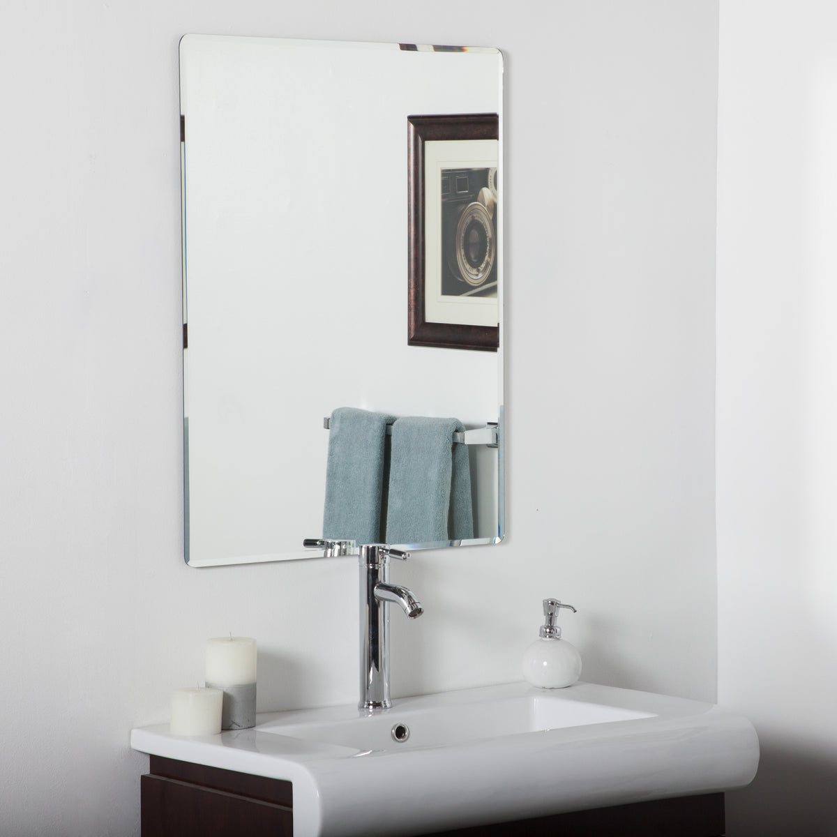 Decor Wonderland Vera Frameless Bathroom Mirror – Beyond Stores