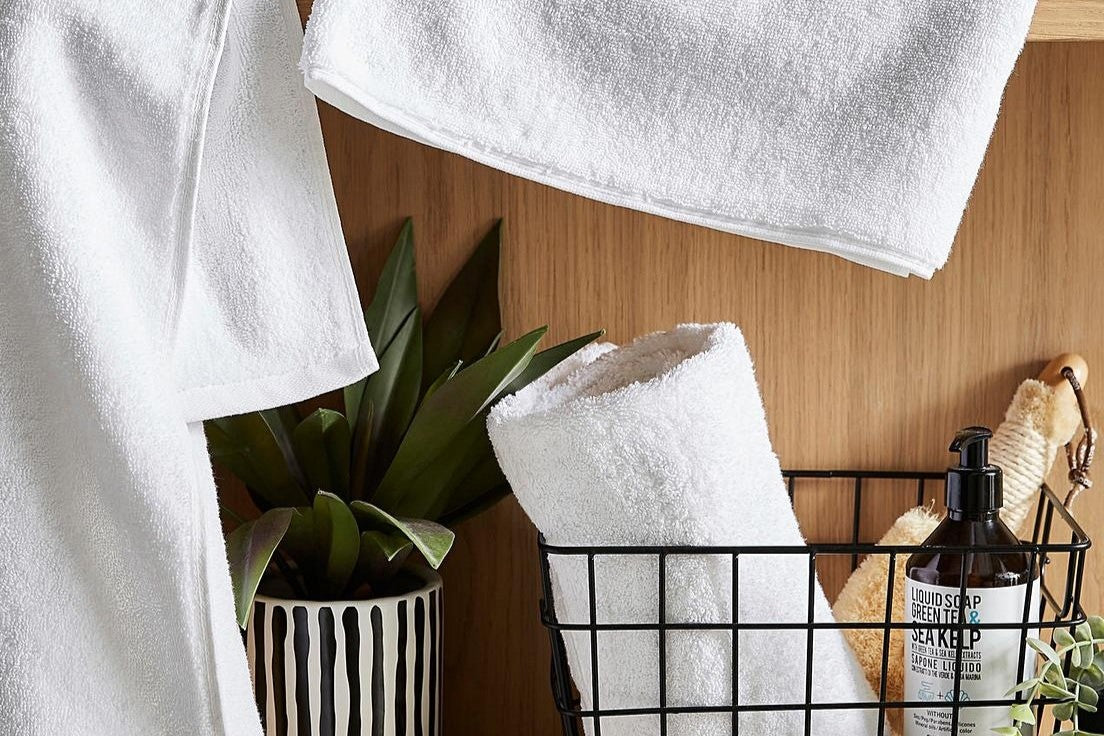 hotel white spa towels