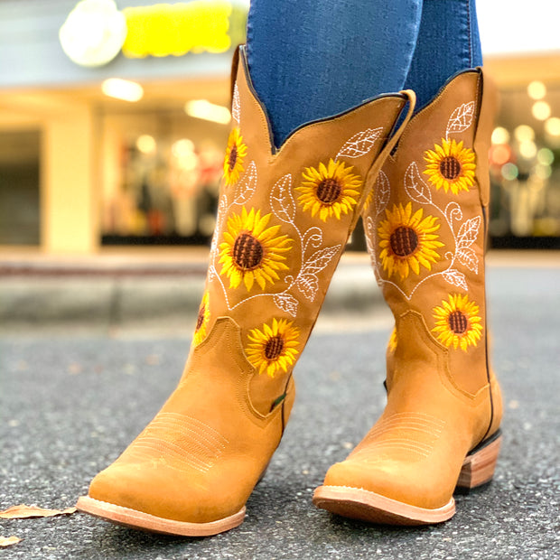 pretty cowboy boots