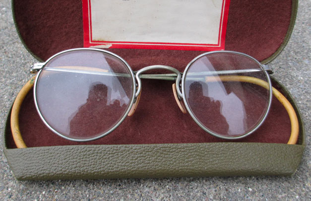 World War Two Military Issue P3 Frames