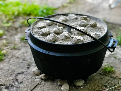 Best Cast Iron Dutch Oven Accessories for Campfire Cooking