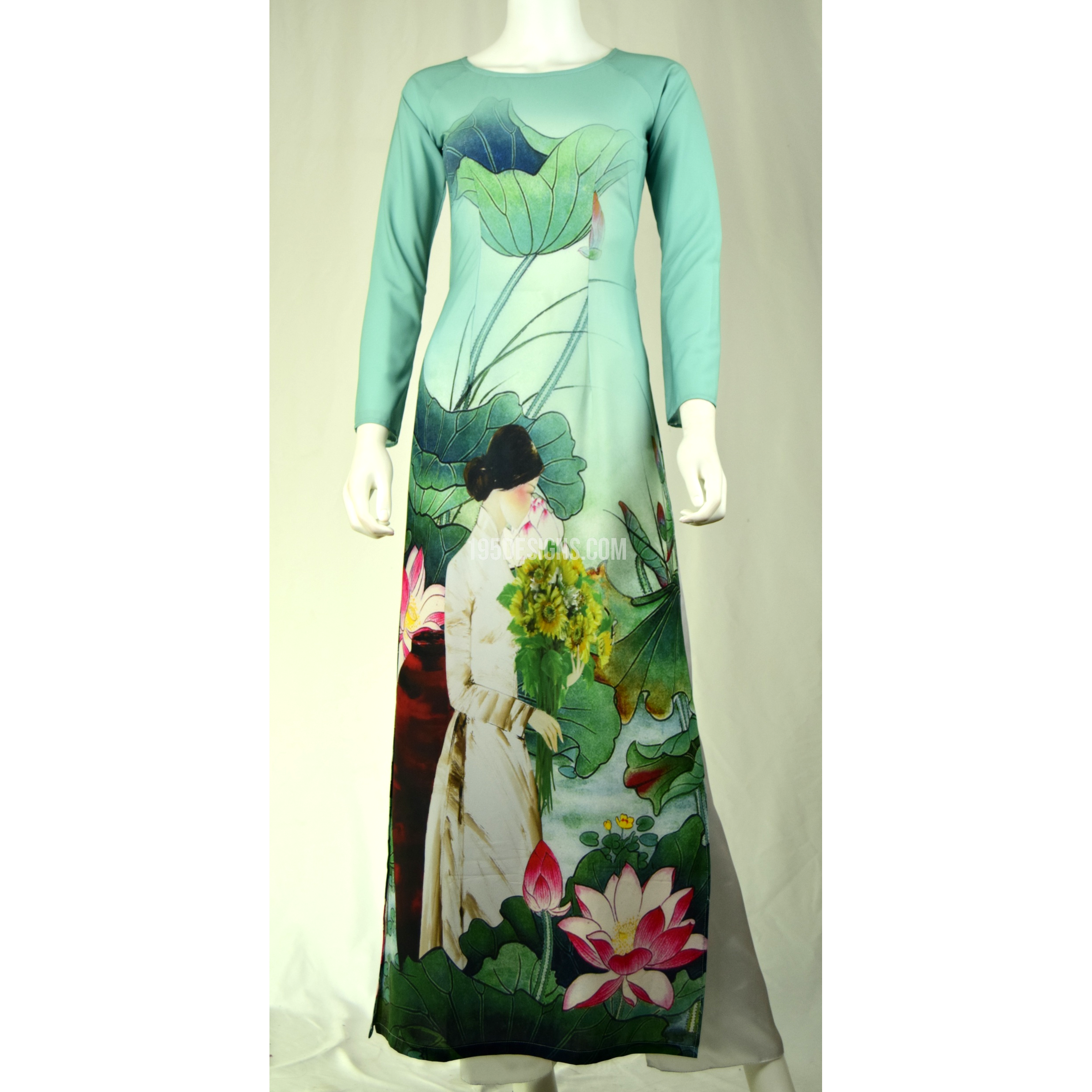 Áo dài sen: Hình ảnh đầy sắc màu và trang nhã, chiếc áo dài sen sẽ giúp bạn khoe được vẻ đẹp của cả truyền thống và hiện đại.